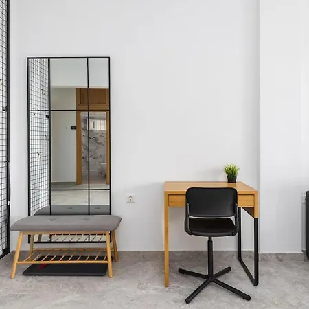 Angel House Sea View 2 Bedrooms 4p Salonic