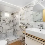 Angel House Sea View 2 Bedrooms 4p *